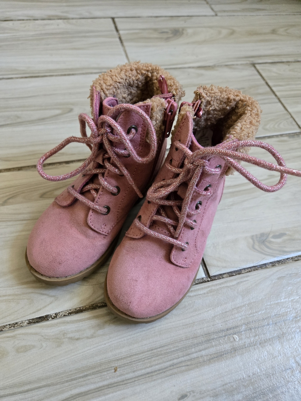 Source Unknown Pink Kids Lace-Up Fur Lined Boots
